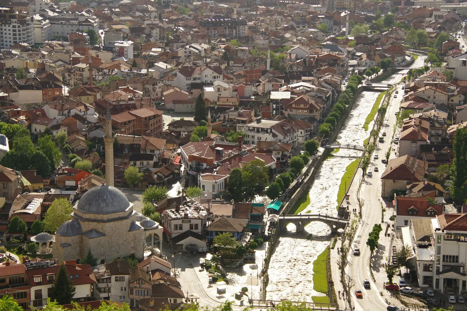 Prizren am Fuße des Sharr-Gebirges und kulturelles Zentrum Kosovos 