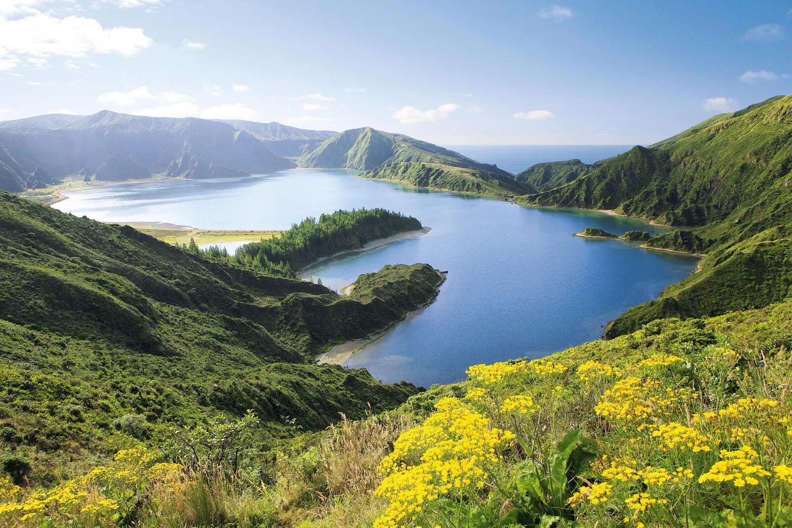 Ebenfalls beeindruckend - der Lagoa do Fogo im Inselinneren