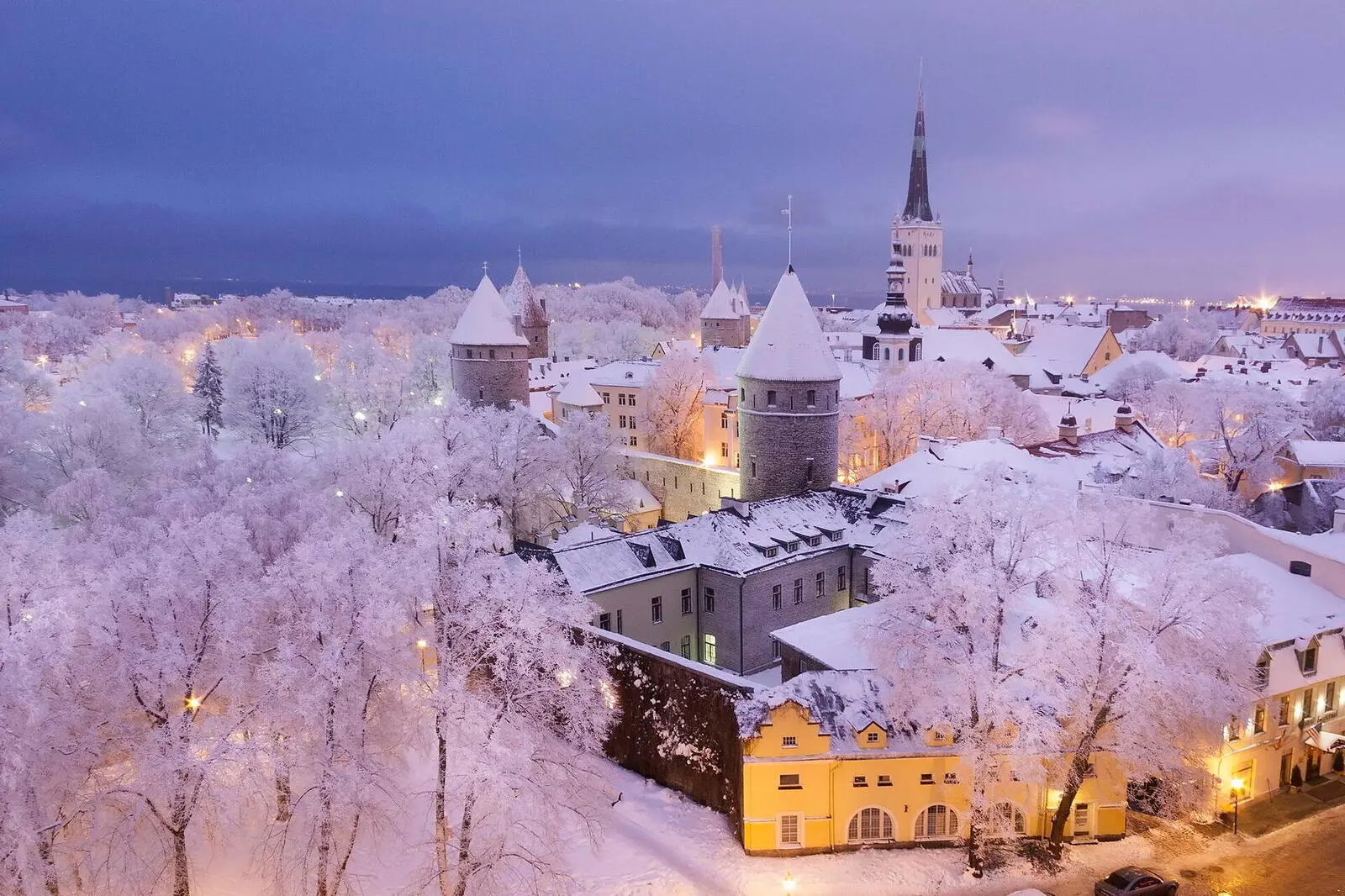 Unser Reisebeginn ist in Tallinn - der Stadt der Türme - Estlands Hauptstadt ist immer einen Aufenthalt wert