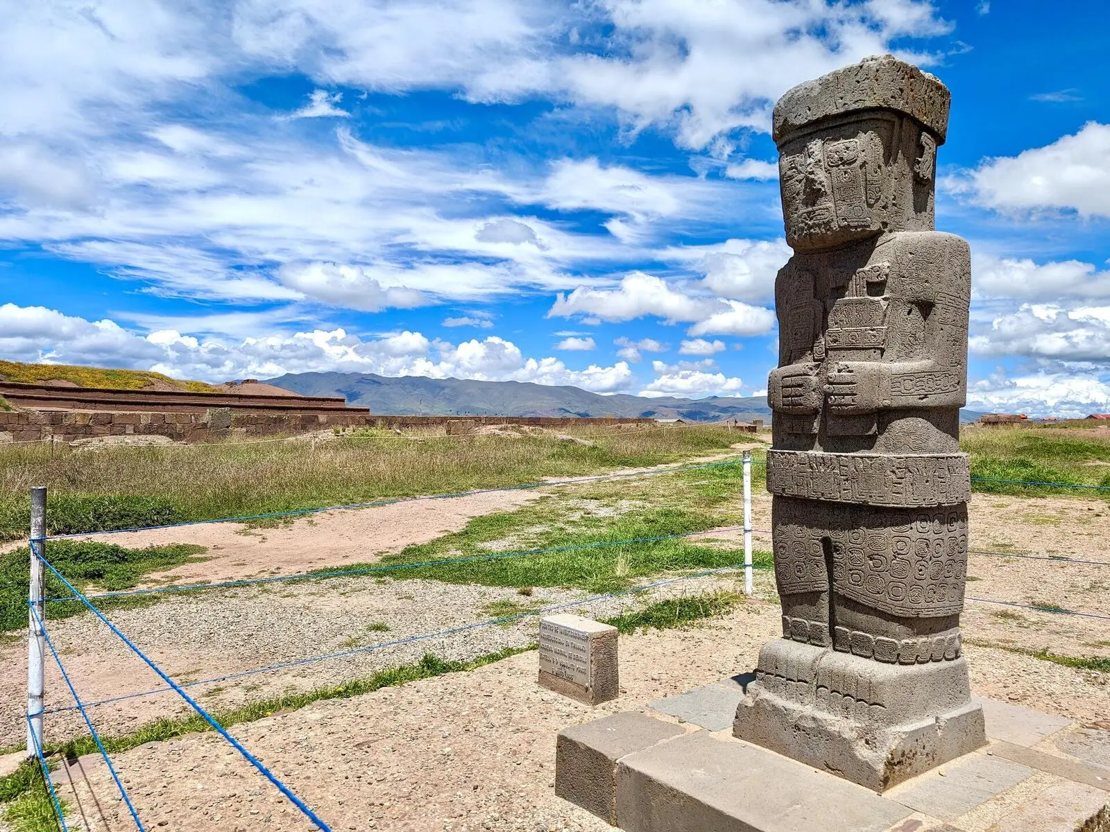 UNESCO Weltkulturerbe Tiwanaku in der näche von La Paz (Foto: J. Wirtz)
