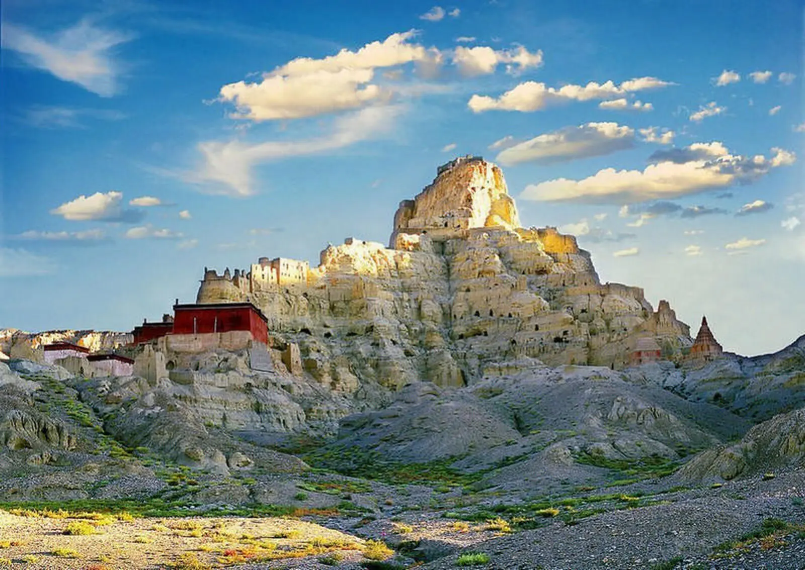 In Westtibet erkunden Sie die einstigen Königreiche Guge und Shangshung.