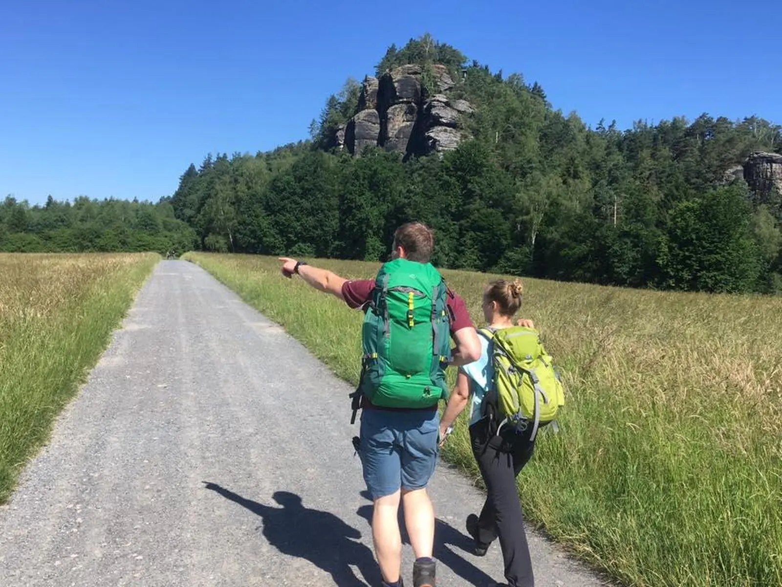 Auf dem Weg zum Rauenstein