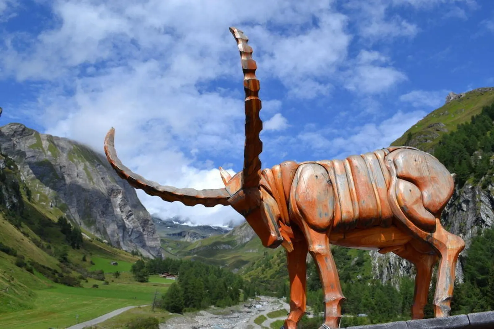 Mit Glück zeigt sich Ihnen der Großglockner, der höchste Berg Österreichs