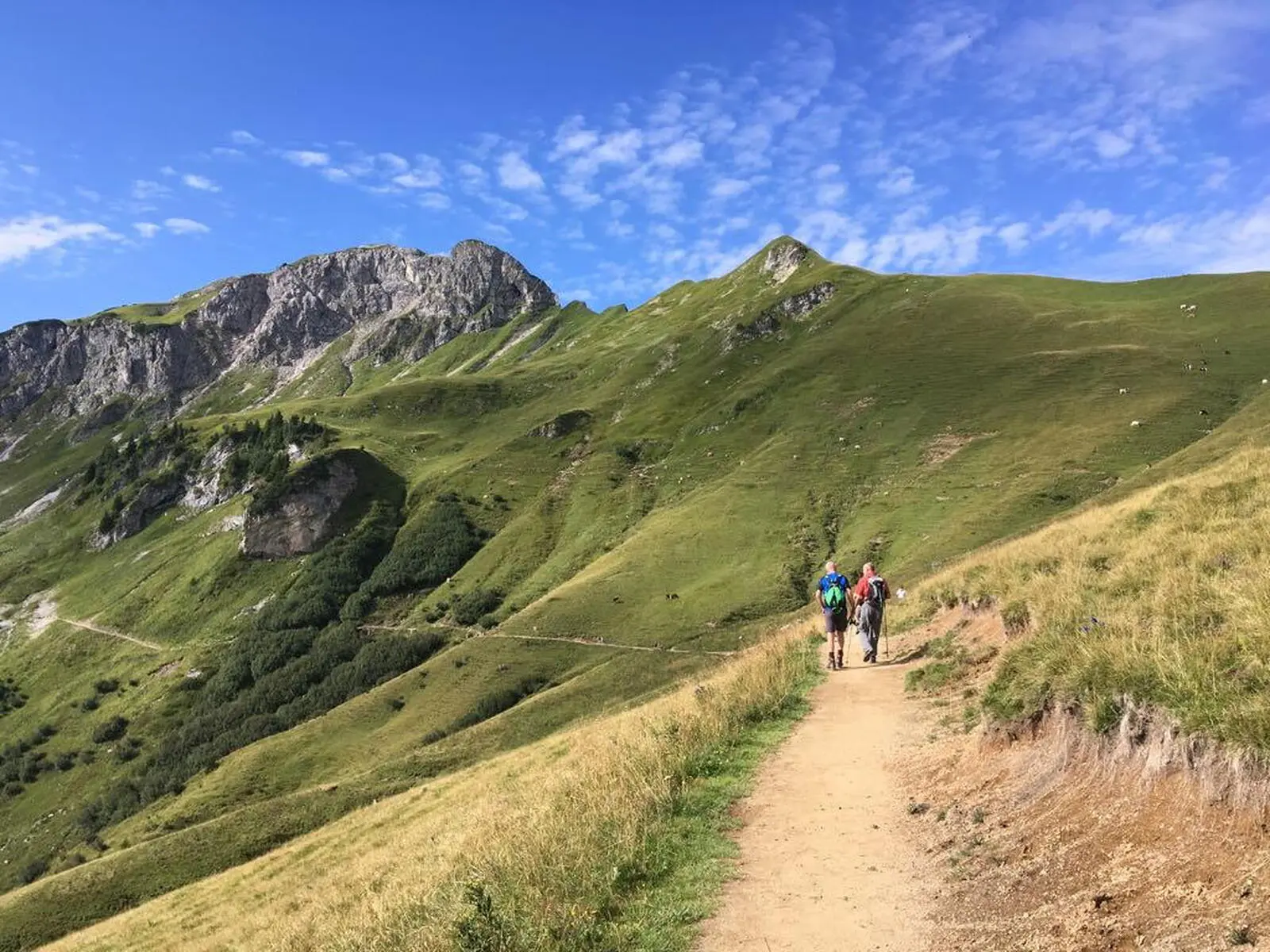 Übernachtet wird jedoch in gemütlichen Gasthöfen im Tal.
