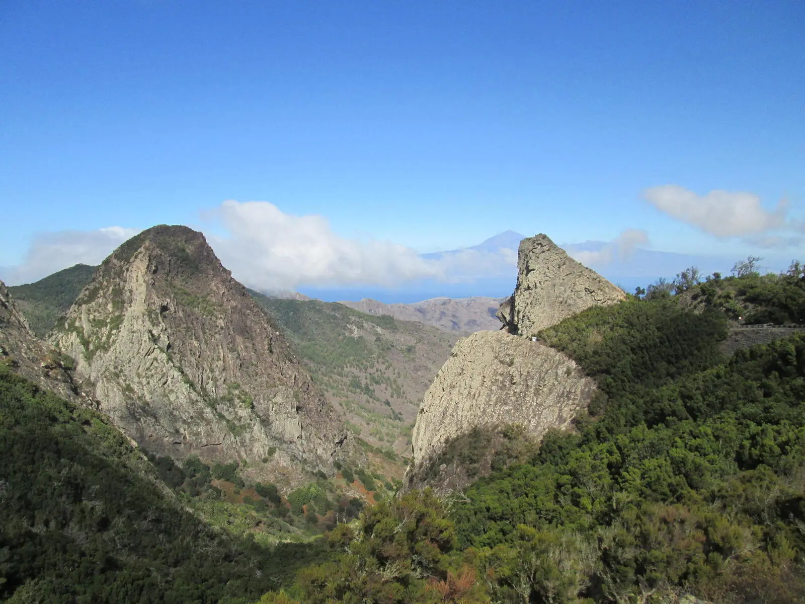 Bei guter Sicht können Sie bis zum Teide auf Teneriffa blicken
