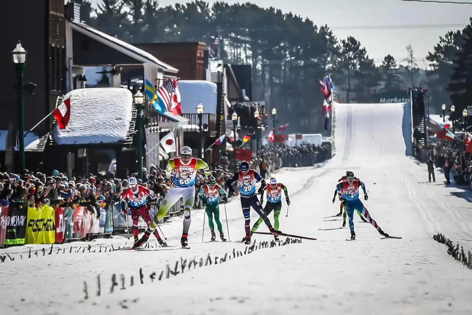Wild West-Feeling beim Zieleinlauf des American Birkebeiner in Hayward, USA.