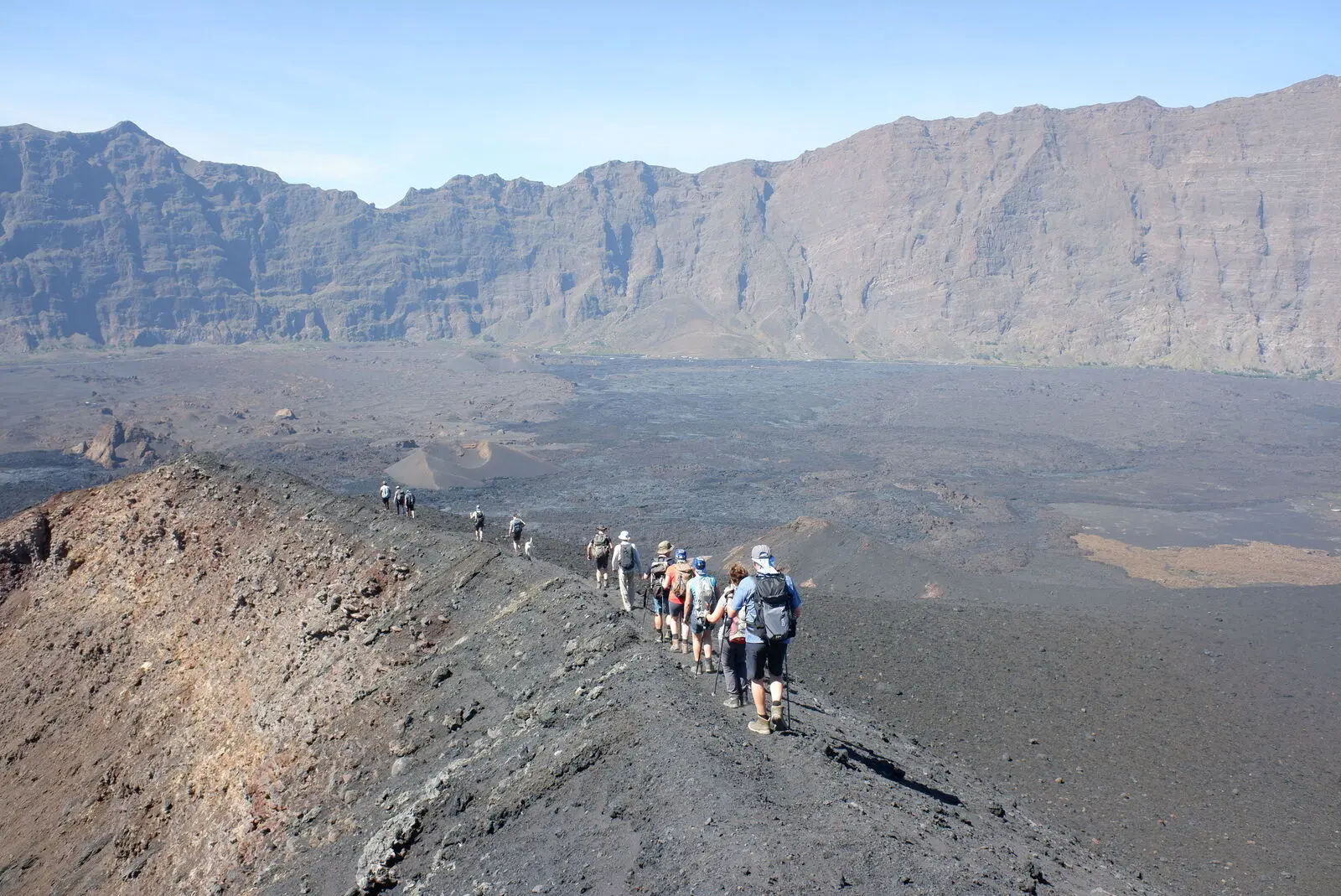 Insel Fogo: die Weite der Caldera im Blick