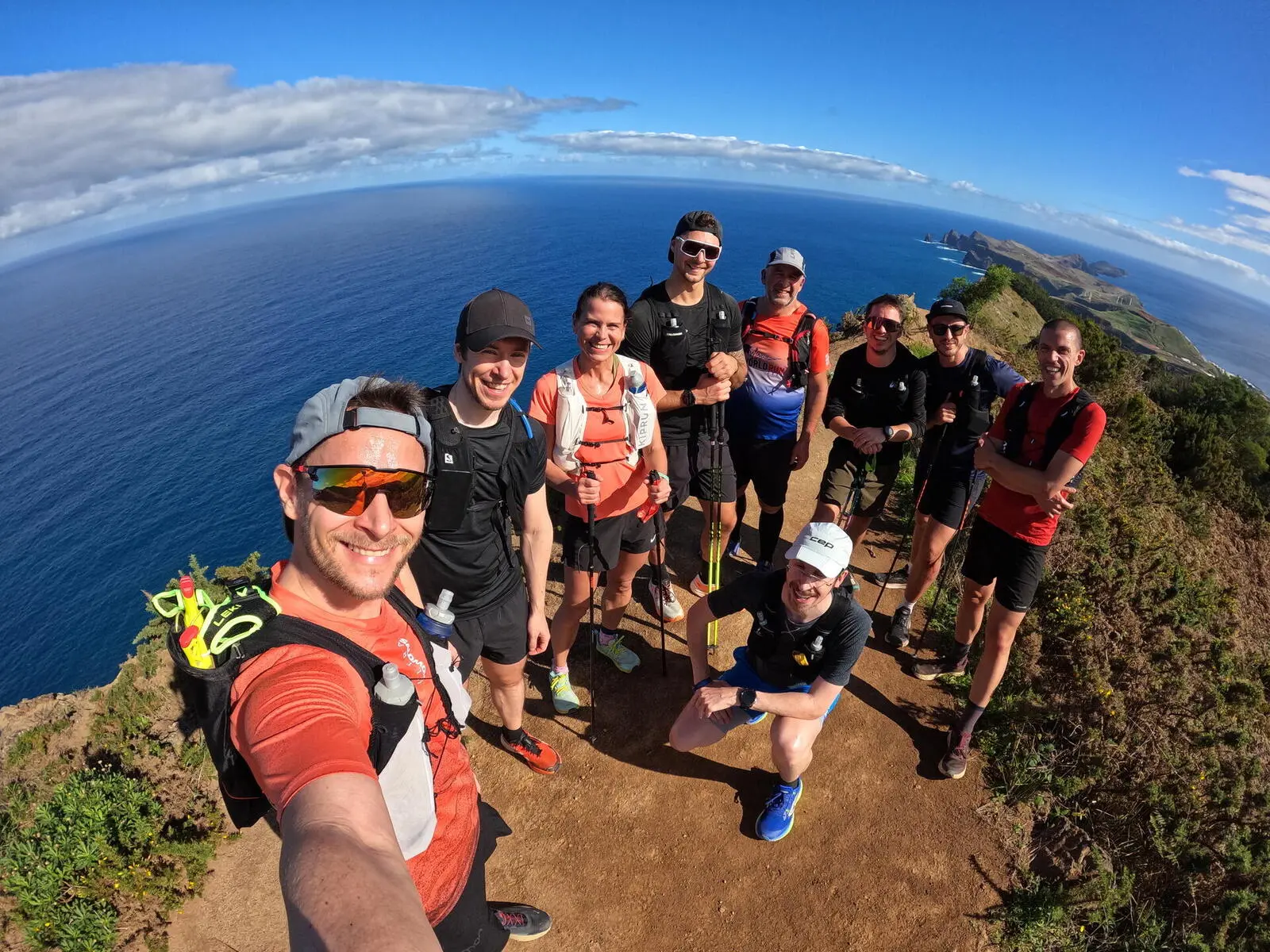 Unsere Trail Camp-Gruppe 2025 mit Läufern aus Österreich und Deutschland