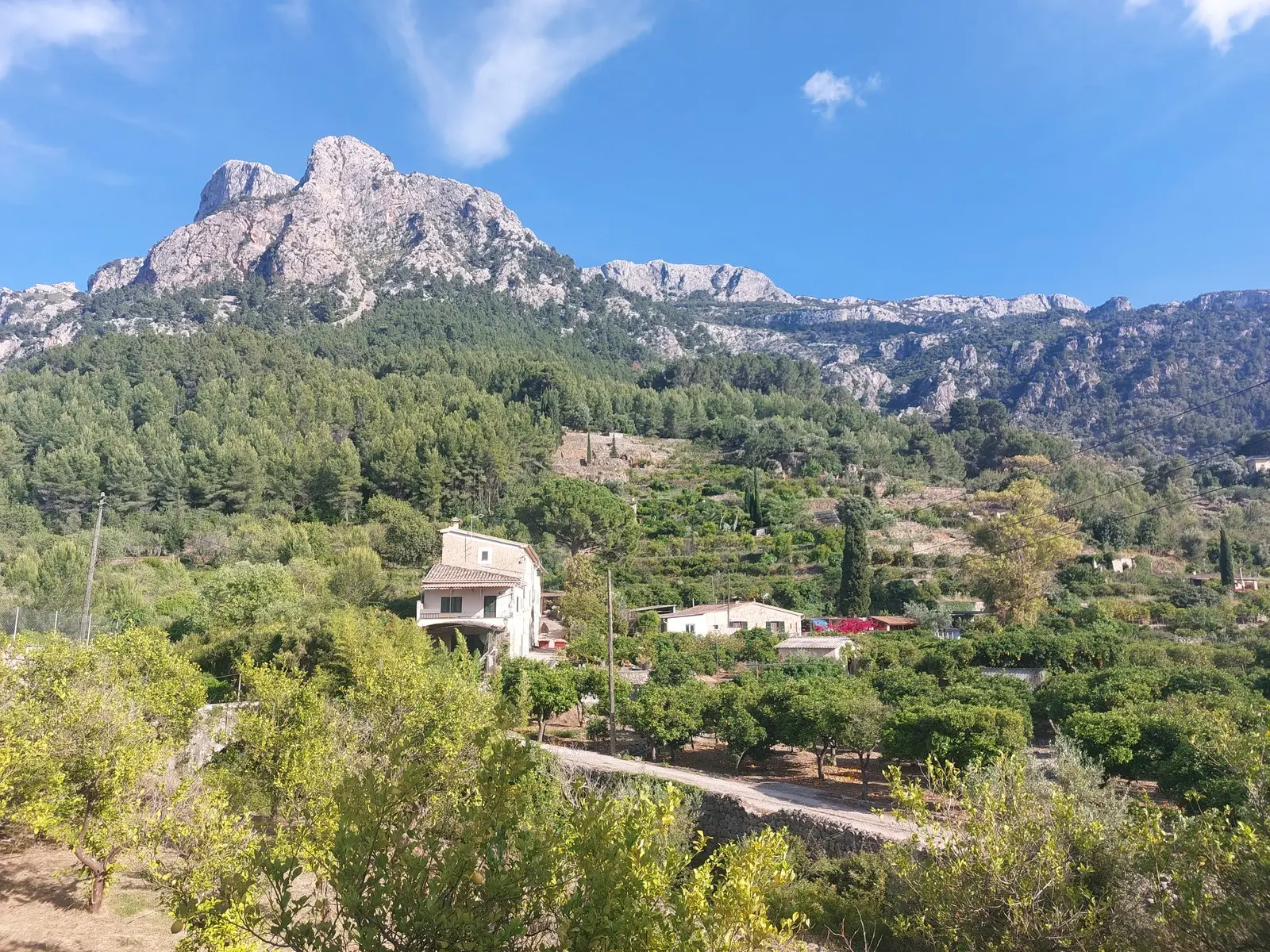 Mallorca – Wanderparadies mit Gipfeln, Schluchten, Küsten- und Höhenwegen