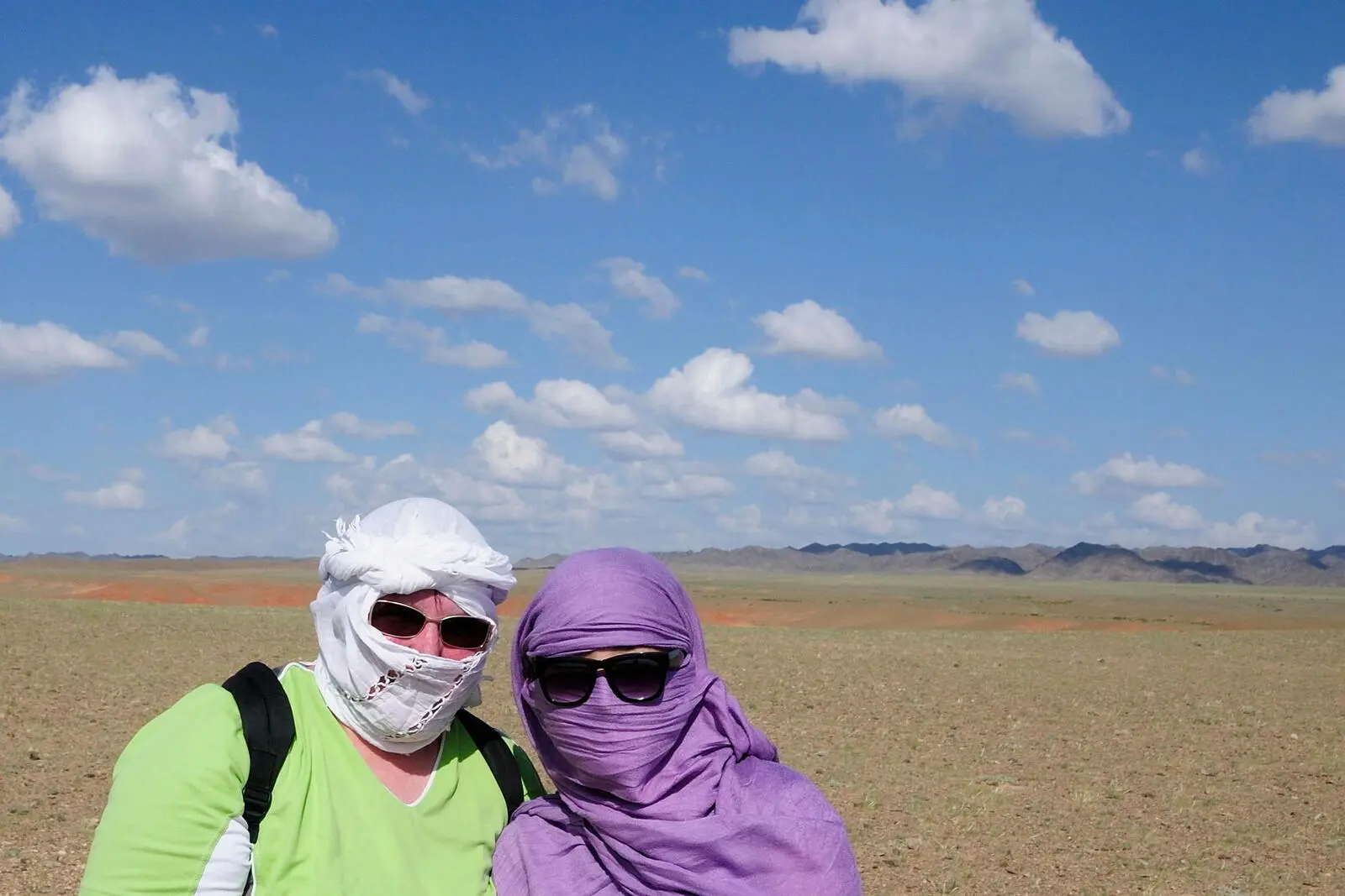 Das Klima in Mongolei erfordert Wind- und Sonnenschutz