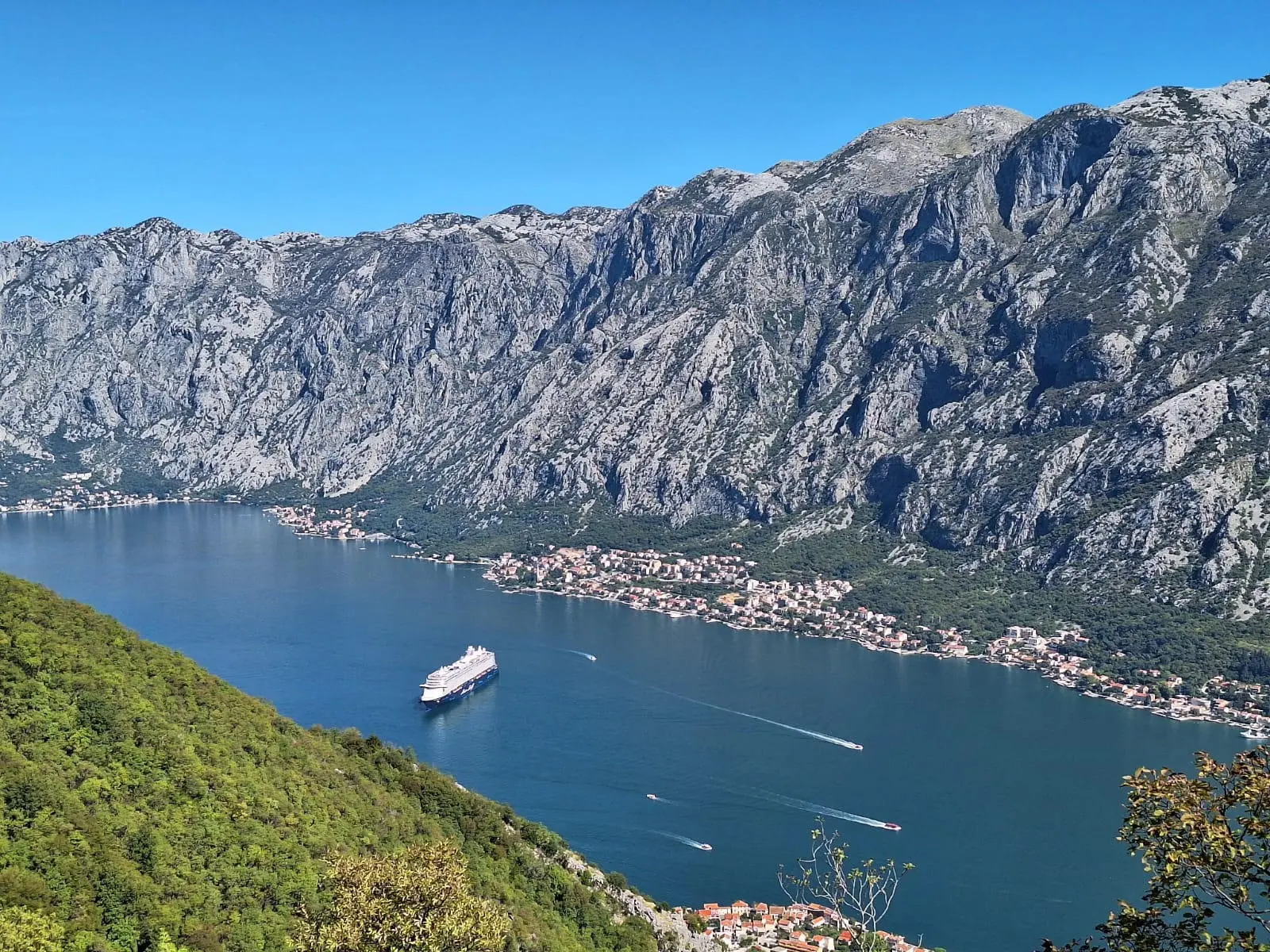 Sie wandern u.a. auch auf den Gipfel des Vrmac an der Adria