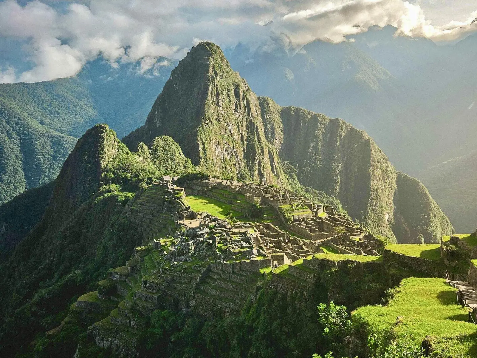 Höhepunkt jeder Perureise ist der Besuch der Zitadelle von Machu Picchu