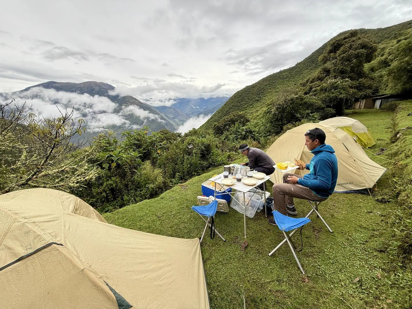 Campen in den Nebelwäldern bei Machu Picchu (Foto J. Wirtz)