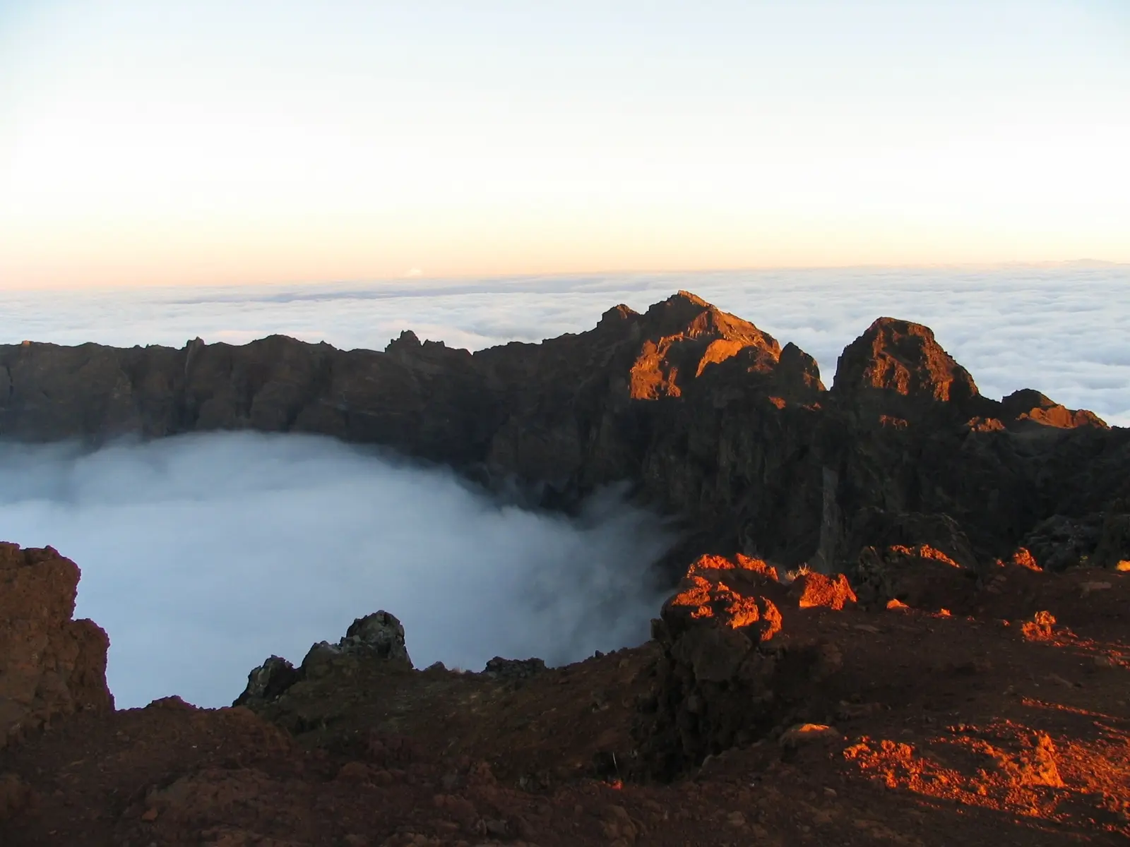 Piton des Neiges (3.070 m), der höchste Berg im Indischen Ozean