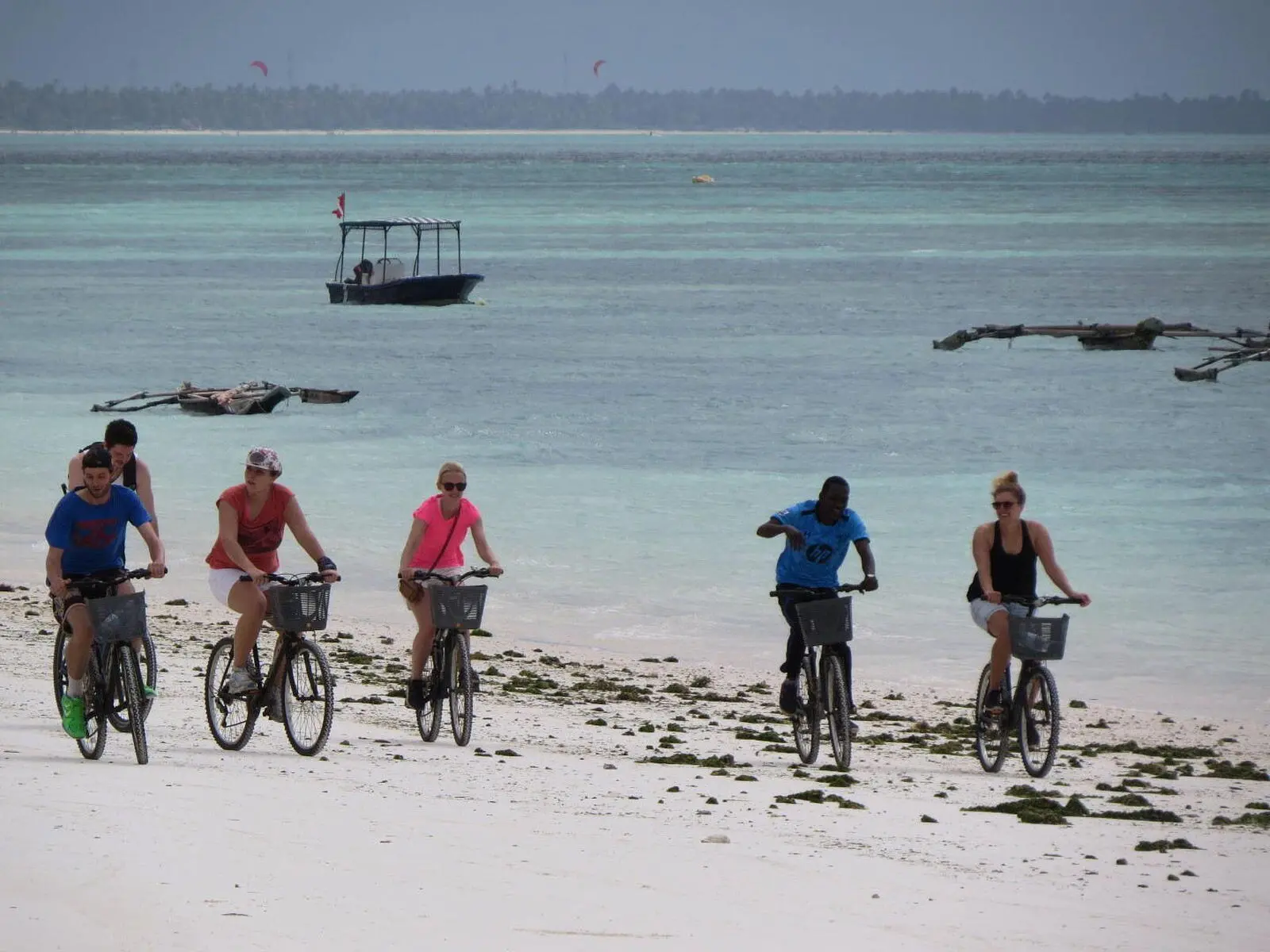 Sansibar - Mit dem Fahrrad zum Strand