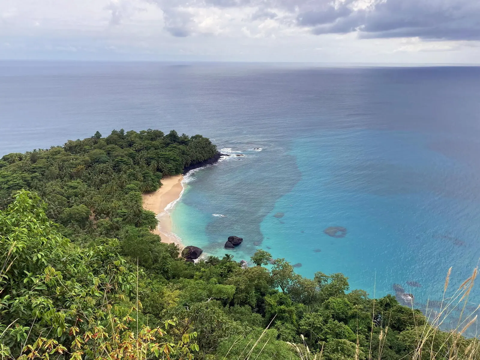Malerischer Blick auf die Praia Banana