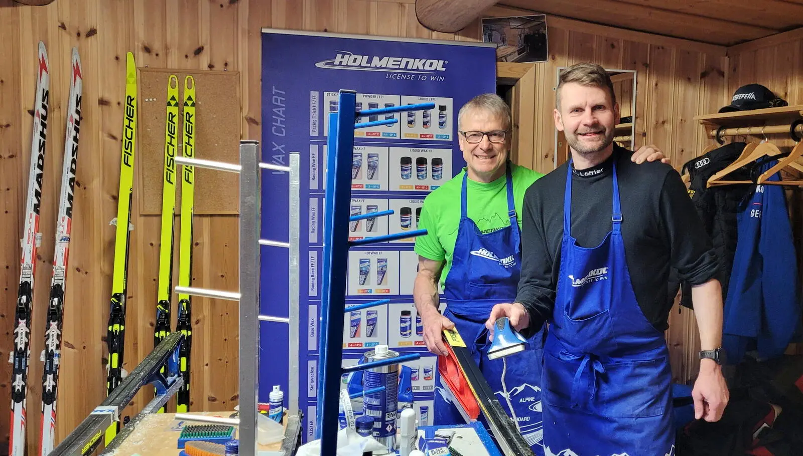 Begehrte Männer... Bei unserem professionellen Wachsmeister-Team ist Ihr Ski in besten Händen. Wir bieten Ihnen einen hochwertigen Komplettservice