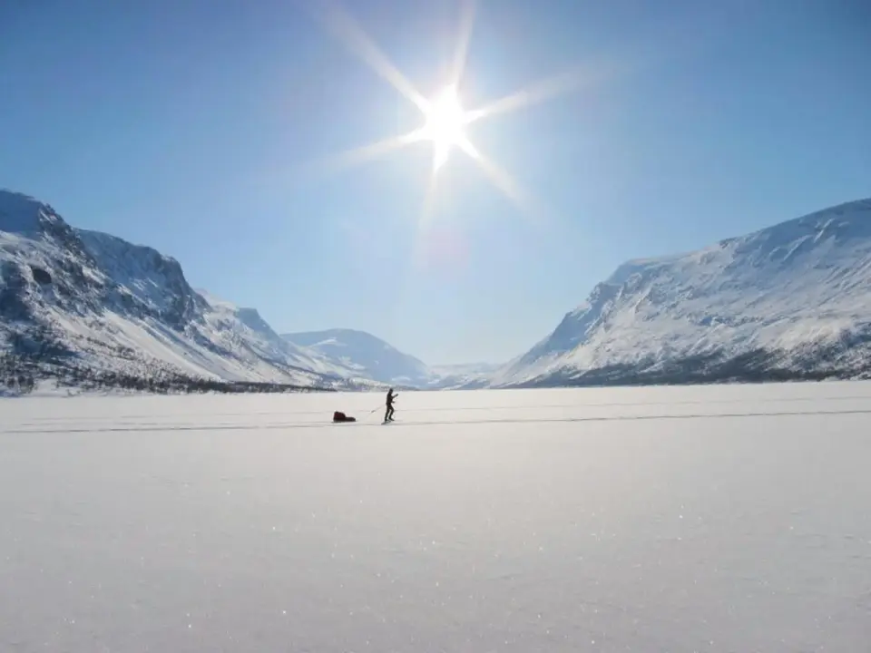 Mit Backcountryski durch den Padjelanta-Nationalpark