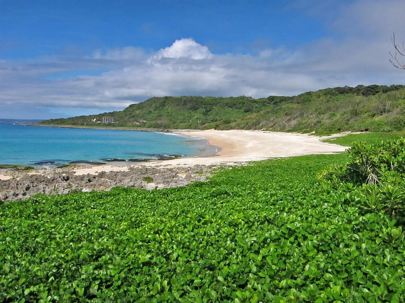 Baden und Spazierengehen an den Sandstränden bei Kenting.
