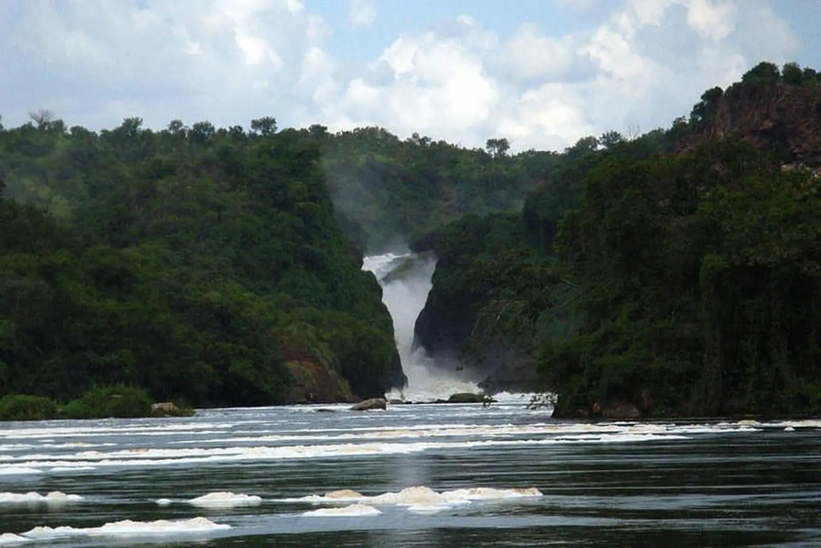 Und der Wasserfall, der dem Nationalpark seinen Namen gibt.