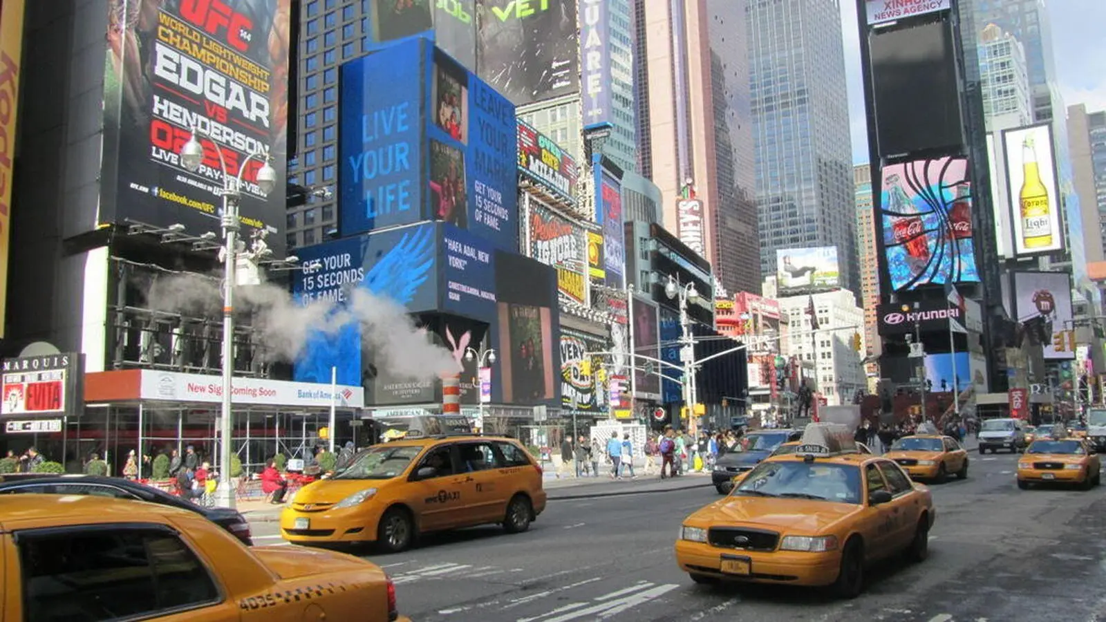 Am pulsierenden Times Square befindet sich unser Hotel Tempo by Hilton