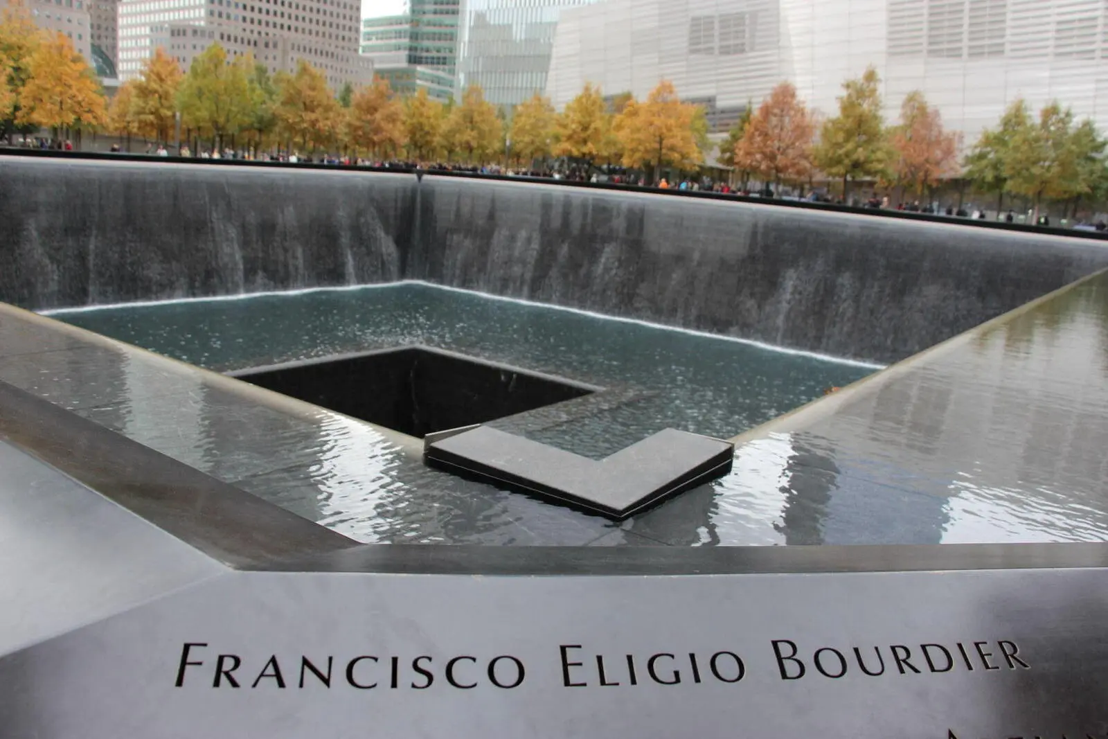 Das  9/11 Memorial  erinnert an die rund 3000 Opfer des Anschlages vom 11. September.
