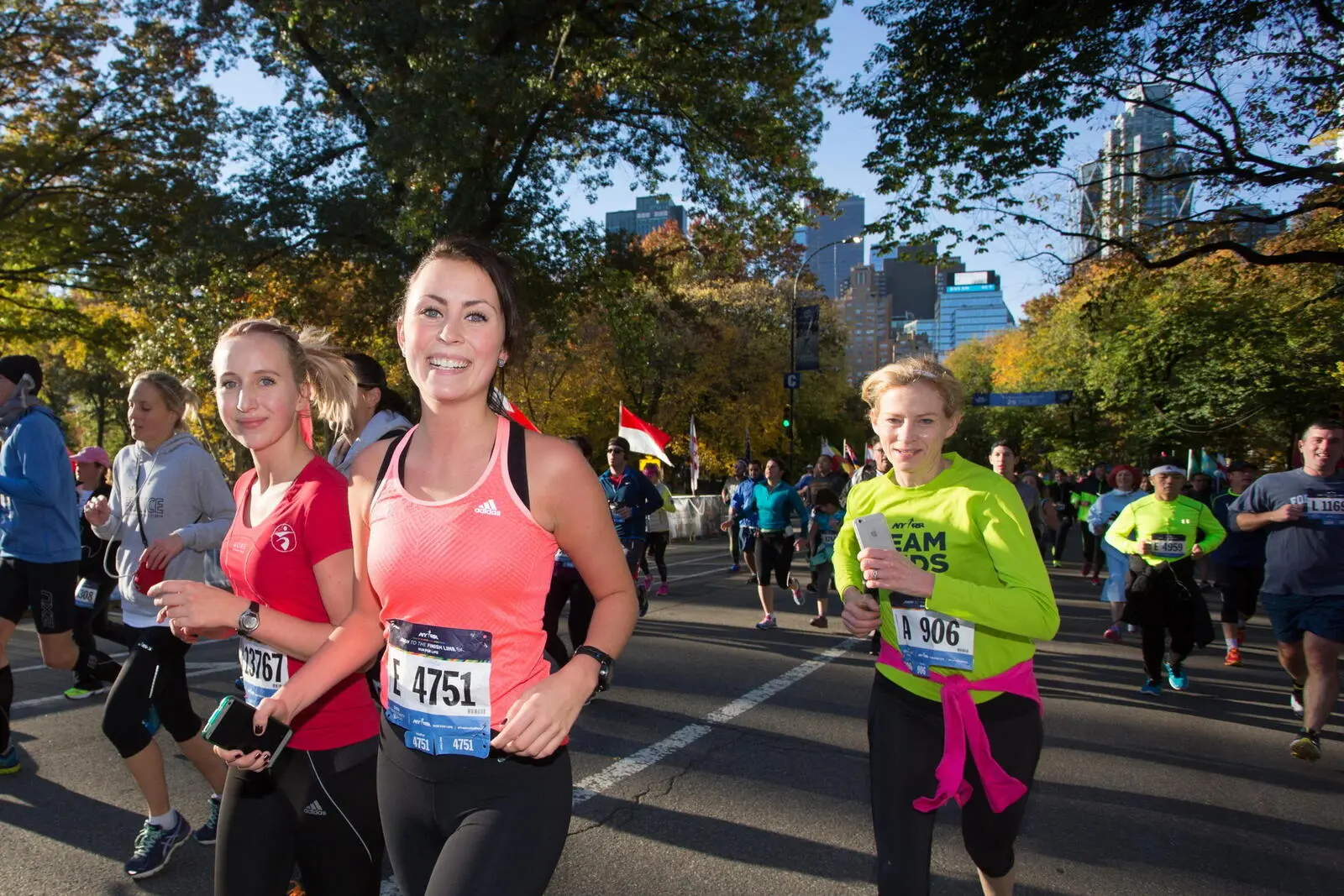 Am Vortag des Marathons findet der "Dash to the Finish Line 5K" - ein Morgenlauf zum Cental Park - statt, ideal um das Zielareal zu besichtigen und ein schöner Lauf für die Begleitpersonen.