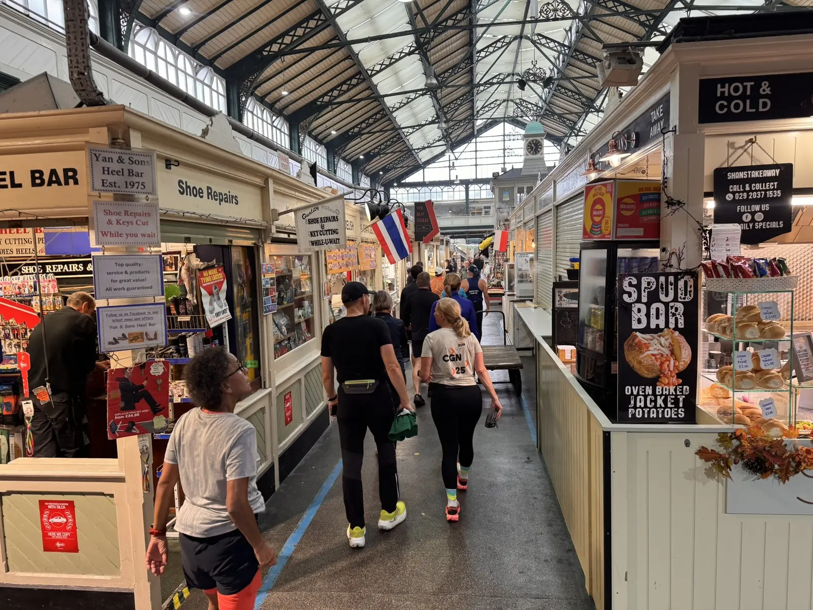Der schicke Cardiff Market ist einen Besuch wert